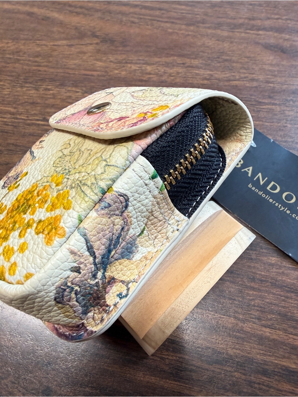 Bandolier Ceci River Floral Magnet Pouch in Ivory Floral with Gold Accents - Picture 10 of 14